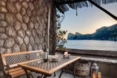 La Cabane Bleau The Perfect Beachfront Apartment Marina del Cantone Εξωτερικό φωτογραφία