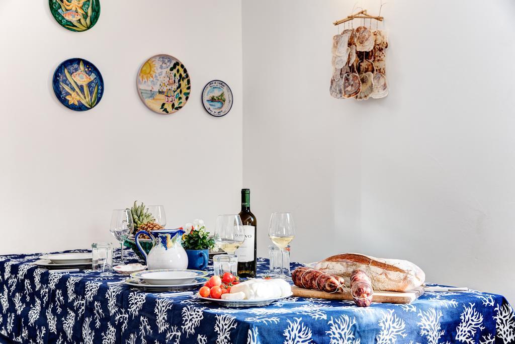 La Cabane Bleau The Perfect Beachfront Apartment Marina del Cantone Εξωτερικό φωτογραφία